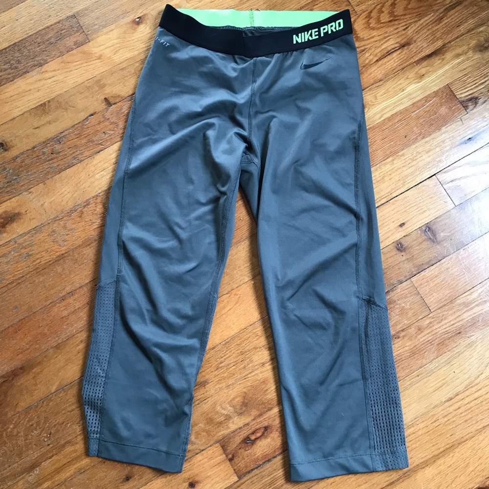 Nike Pro Mid Calf Leggings M